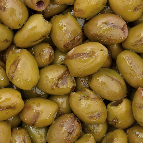 Grillitud rohelised oliivid